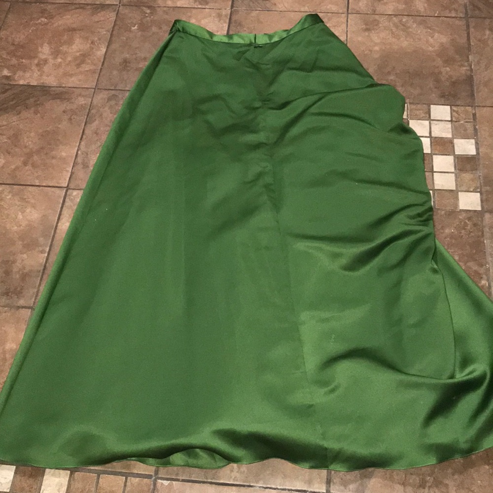 NWT Women's 2-pc Formal Set - Picture 7 of 8